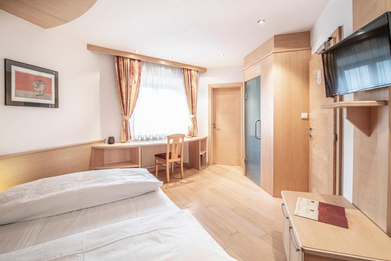 Posthotel Lamm Випитено Екстериор снимка